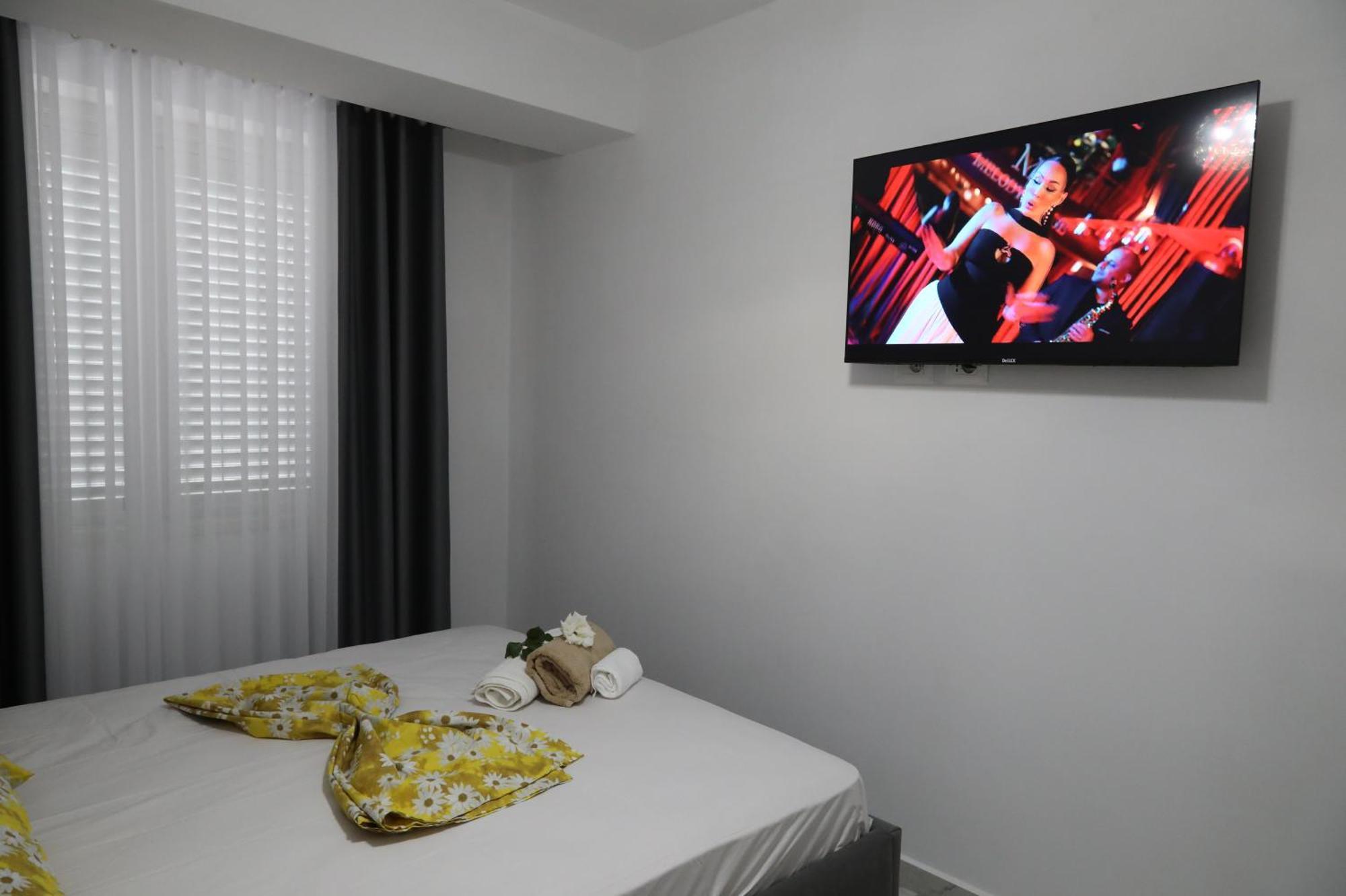 Rozafa Guest Room Center Shkoder Ngoại thất bức ảnh