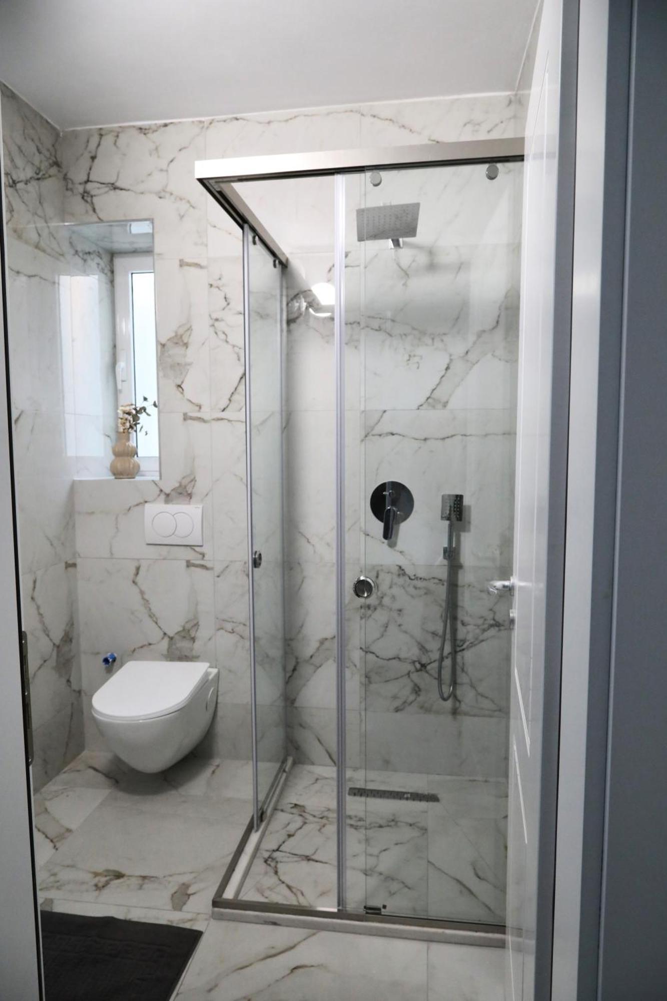 Rozafa Guest Room Center Shkoder Ngoại thất bức ảnh